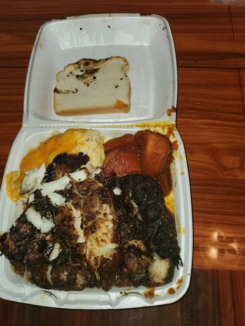 Jerk it iz | restaurant | 8239 S Cottage Grove Ave, Chicago, IL 60619, USA | 7733224200 OR +1 773-322-4200