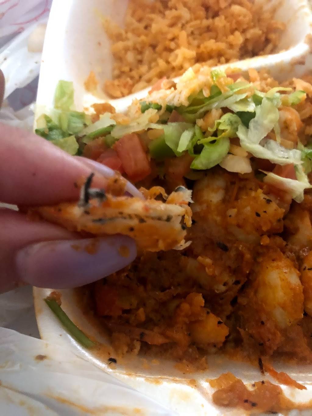 La Fiesta Mexican Food | restaurant | 6213 Miller Rd #107, Buckeye, AZ 85326, USA | 6232306000 OR +1 623-230-6000