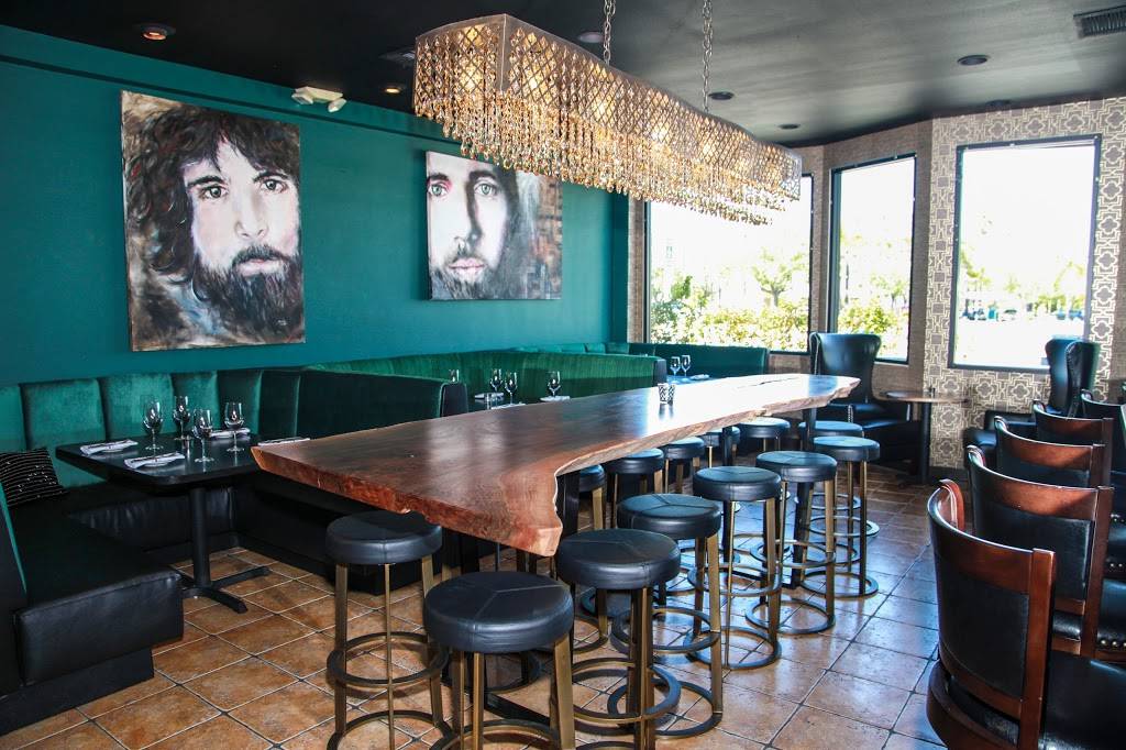 Bellamys Restaurant | night club | 417 W Grand Ave, Escondido, CA 92025, USA | 7607475000 OR +1 760-747-5000