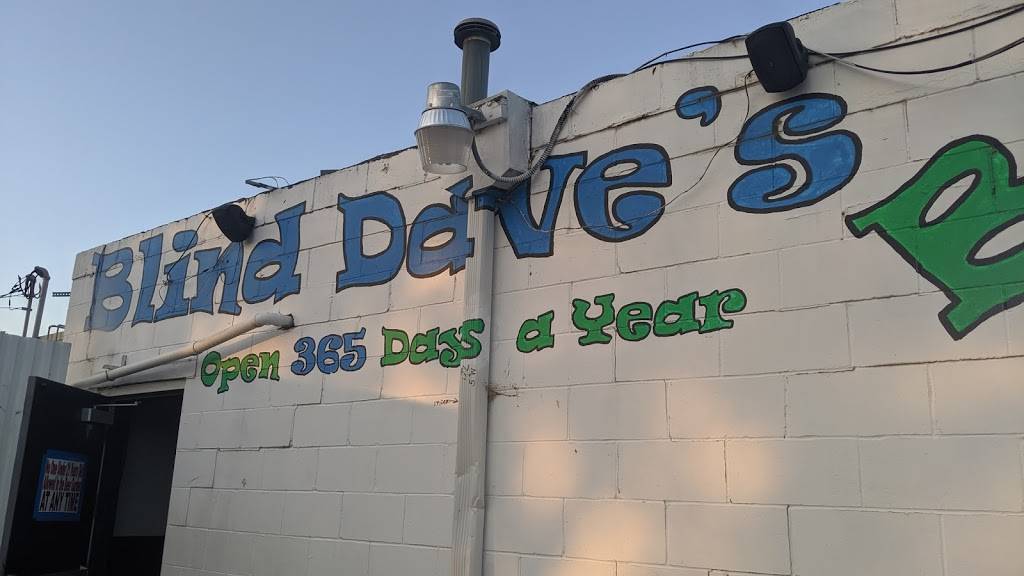 Blind Daves Bar | restaurant | 5082 S 136th St, Omaha, NE 68137, USA | 4028959990 OR +1 402-895-9990