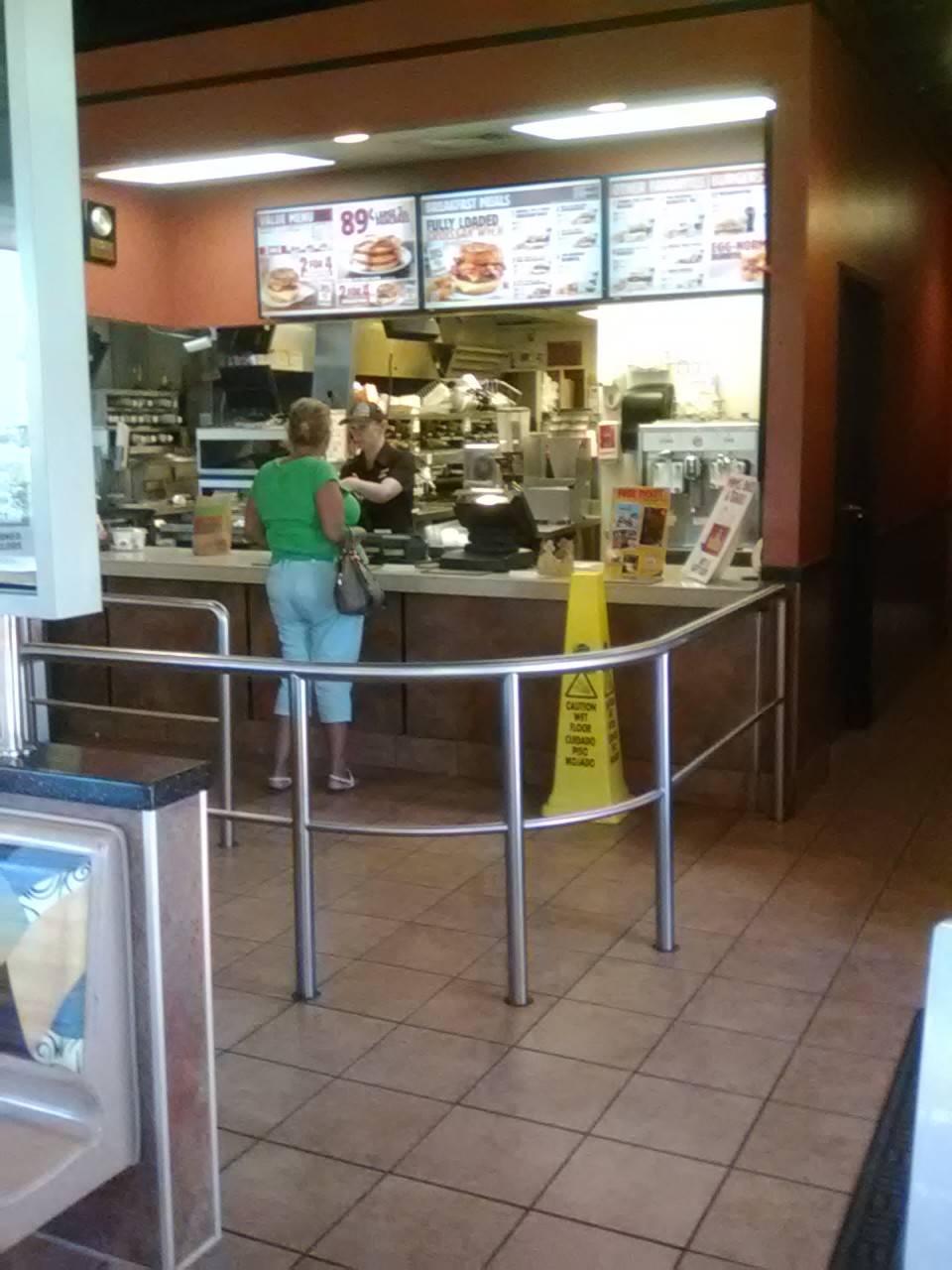 Burger King | restaurant | 635 E Capitol Expy, San Jose, CA 95111, USA | 4082262220 OR +1 408-226-2220