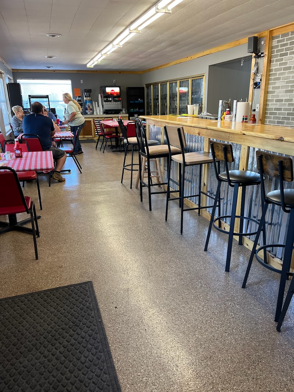 Jerrys Bar & Grill | restaurant | 508 N Burns St, Turon, KS 67583, USA | 6204976060 OR +1 620-497-6060