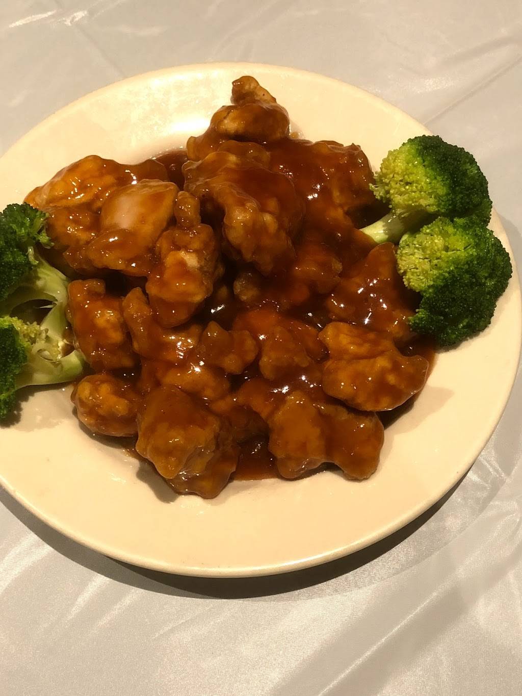 Eastern Star Restaurant | restaurant | 3301 Post Rd, Warwick, RI 02886, USA | 4017386162 OR +1 401-738-6162