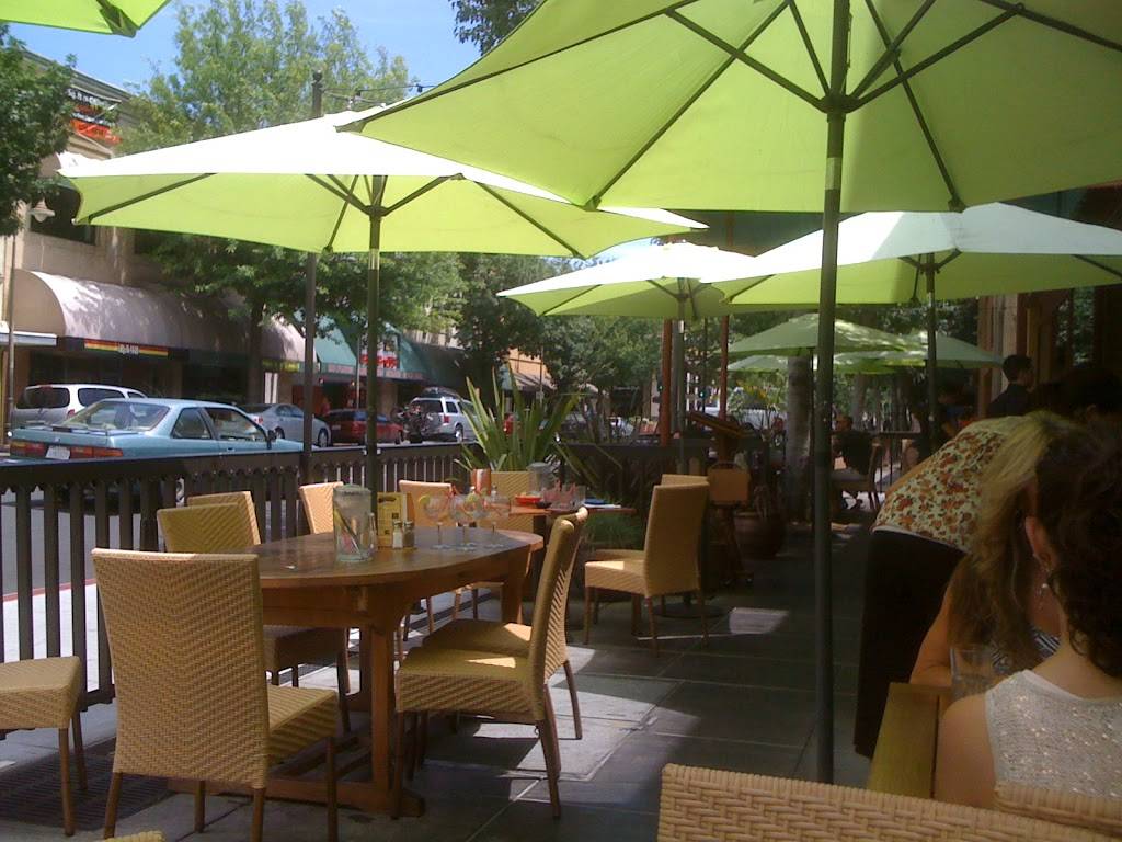 Tres Hombres Long Bar & Grill | restaurant | 100 Broadway St, Chico, CA 95928, USA | 5303420425 OR +1 530-342-0425