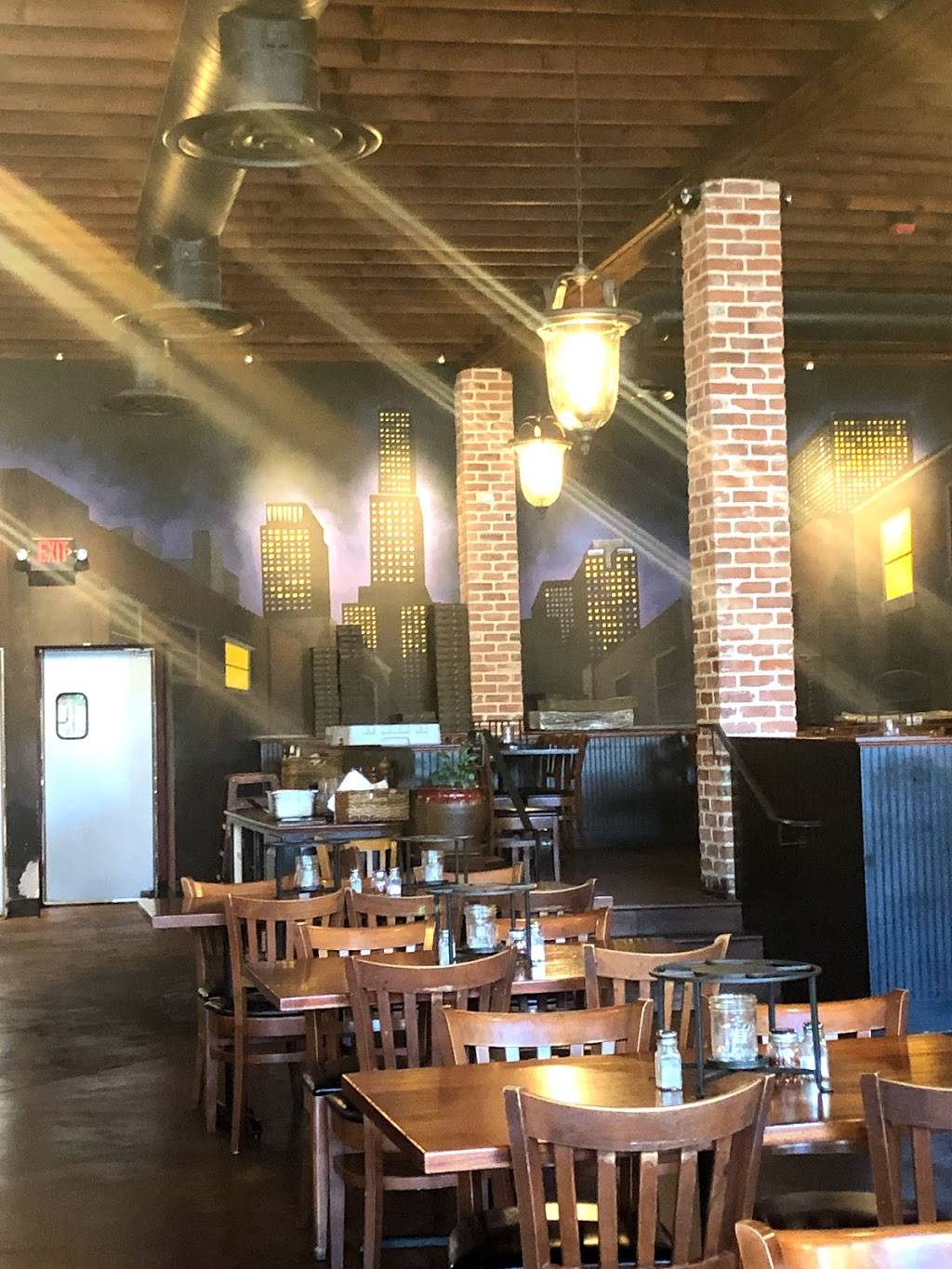 Chicago Fire | restaurant | 2416 J St, Sacramento, CA 95816, USA | 9164430440 OR +1 916-443-0440