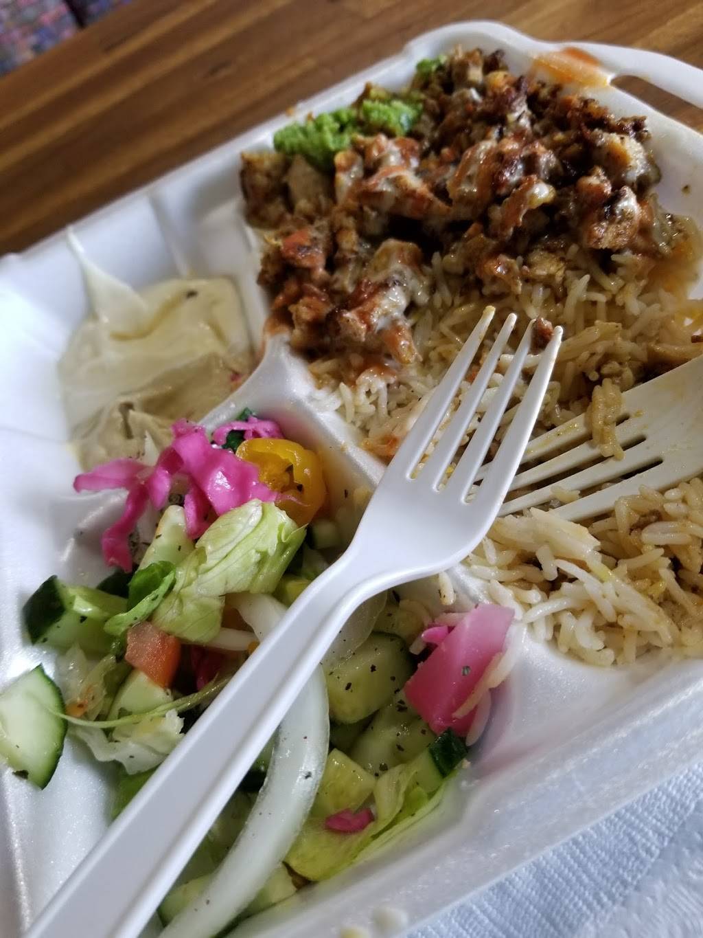 Baraka Shawarma | restaurant | 86 Niagara St, St. Catharines, ON L2R 4L2, Canada | 9059885555 OR +1 905-988-5555