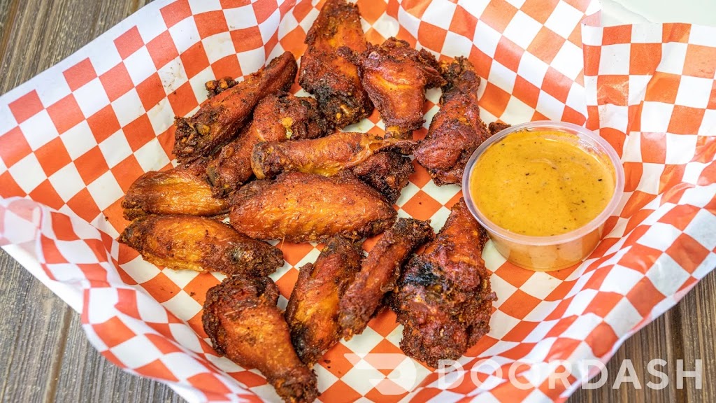 The Kluckin Chicken | meal takeaway | 2700 E Colorado Blvd, Pasadena, CA 91107, USA | 6262986544 OR +1 626-298-6544