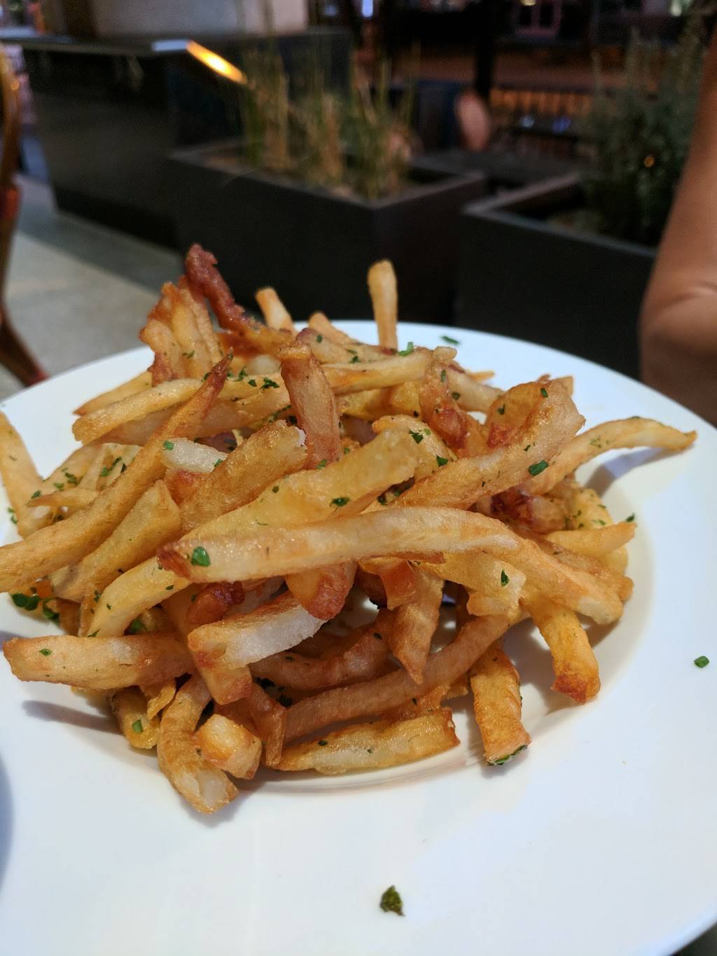 Brasserie Capitale | restaurant | 1201 K St #100, Sacramento, CA 95814, USA | 9163298033 OR +1 916-329-8033