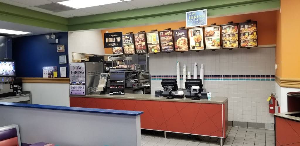 Taco Bell | meal takeaway | 2575 N Clybourn Ave, Chicago, IL 60614, USA | 7732815156 OR +1 773-281-5156