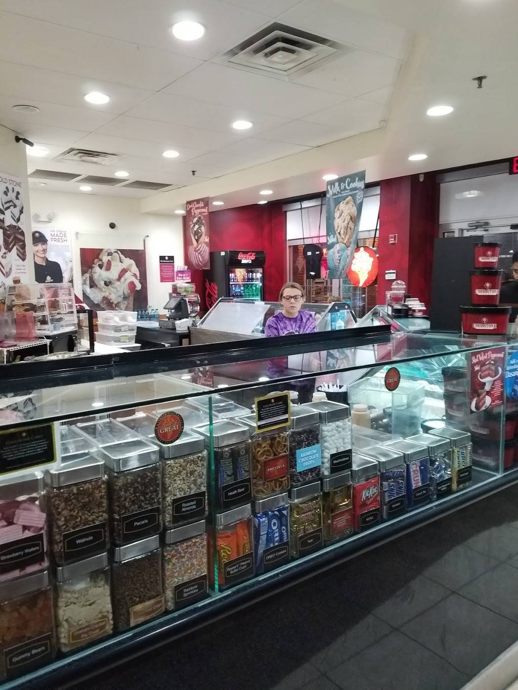 Cold Stone Creamery | bakery | 140 E Street Rd, Feasterville-Trevose, PA 19053, USA | 2153572225 OR +1 215-357-2225