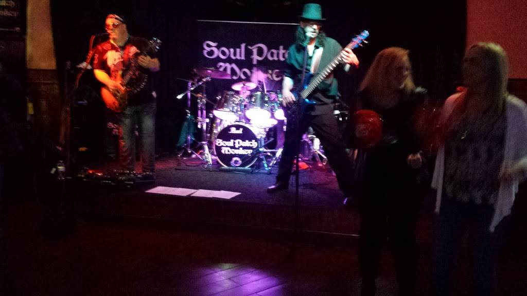 Alibi Bar & Grill | night club | 12 N 3rd St, St. Charles, IL 60174, USA | 6304430011 OR +1 630-443-0011