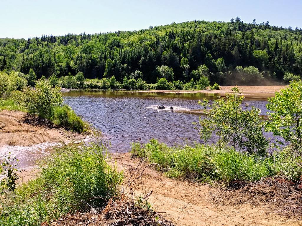 Resto Bar Soubois | restaurant | 3000 QC-343, Saint-Côme, QC J0K, Canada | 4508836639 OR +1 450-883-6639