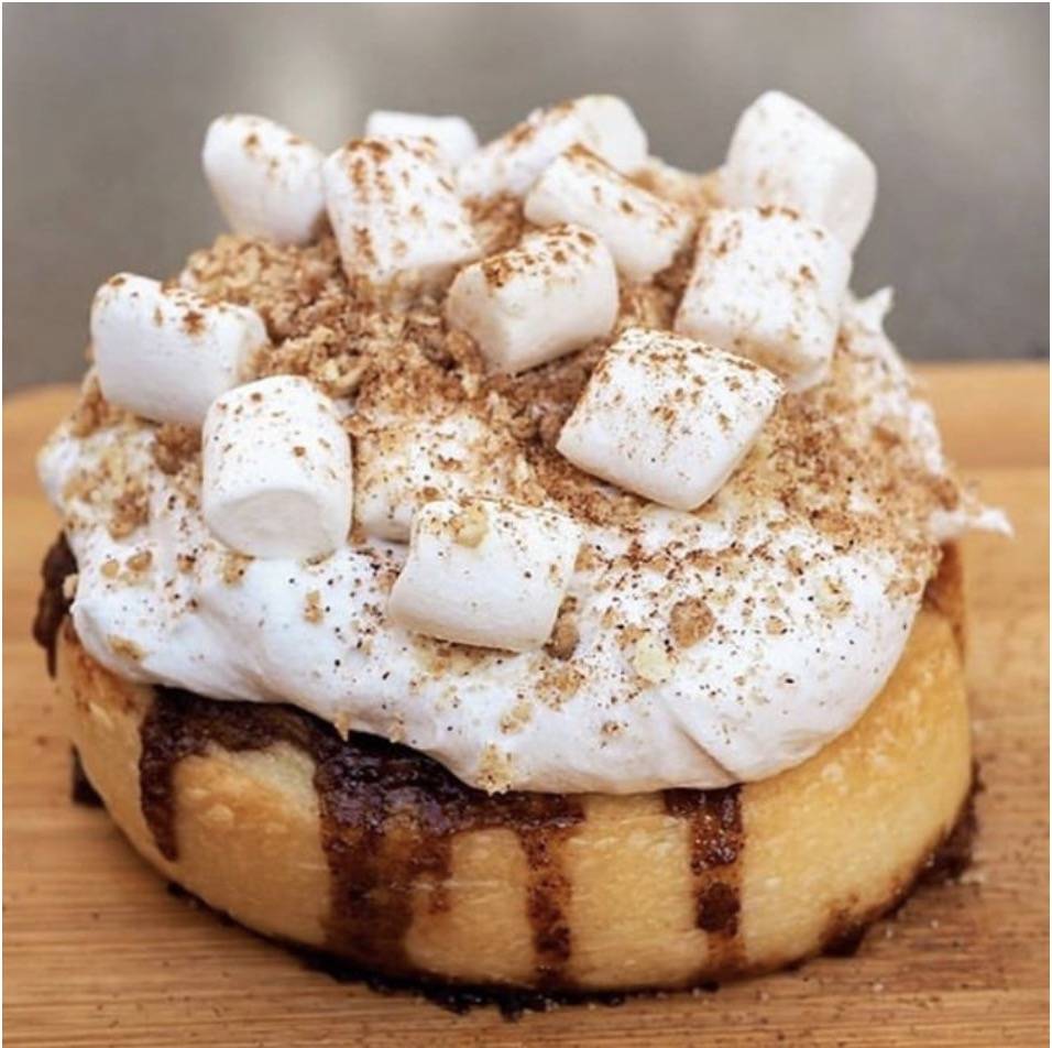 Cinnaholic | bakery | 41 W Jefferson Ave, Naperville, IL 60540, USA | 6308579575 OR +1 630-857-9575