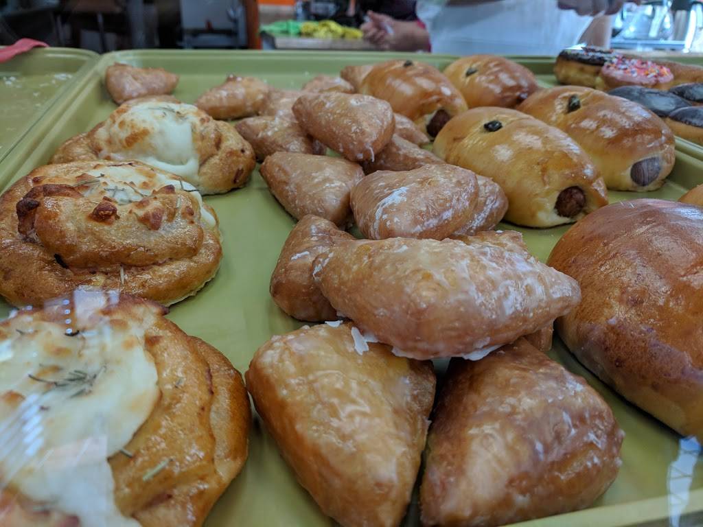 Clifton Donut Shop | bakery | 2317 Brownsboro Rd, Louisville, KY 40206, USA | 5027496896 OR +1 502-749-6896