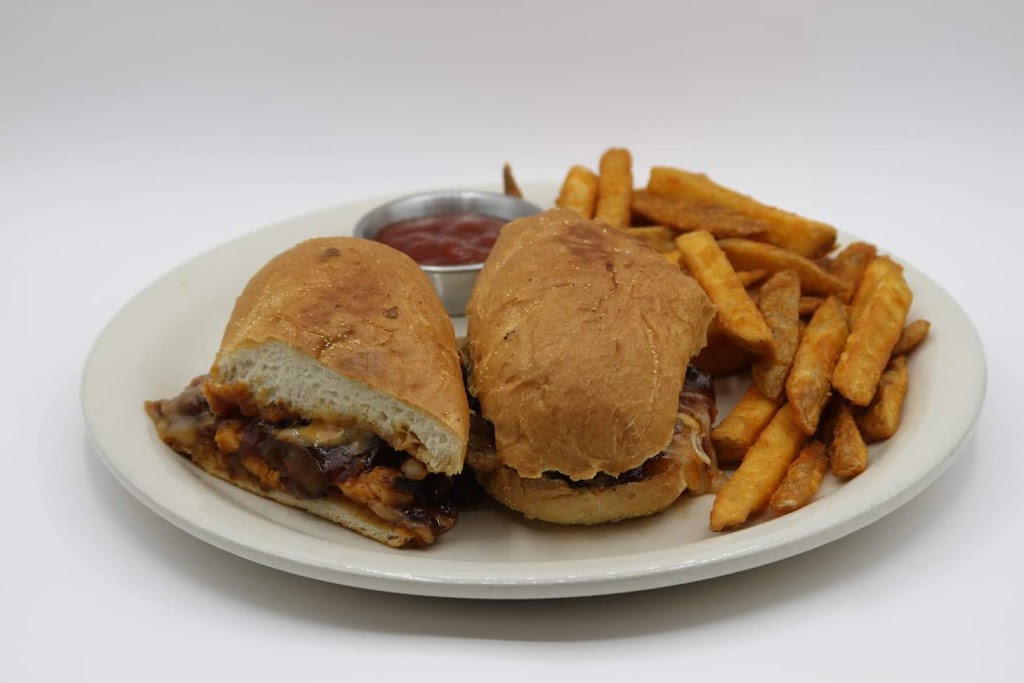 Betos Grill | restaurant | 7525 N Richmond Ave, Portland, OR 97203, USA | 5037667943 OR +1 503-766-7943