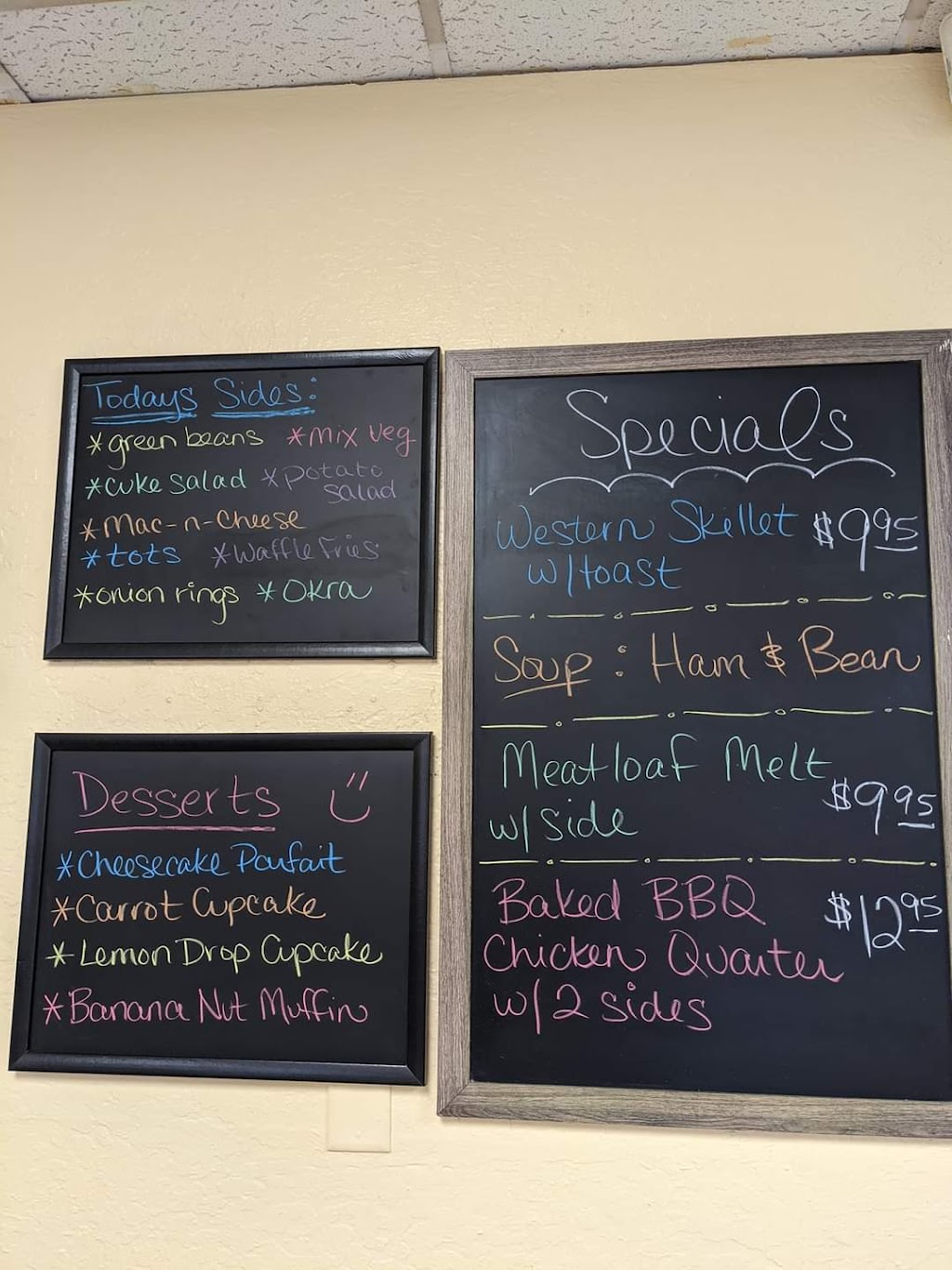 Heathers Place | restaurant | 1391 Clearlake Rd, Cocoa, FL 32926, USA | 3213054464 OR +1 321-305-4464