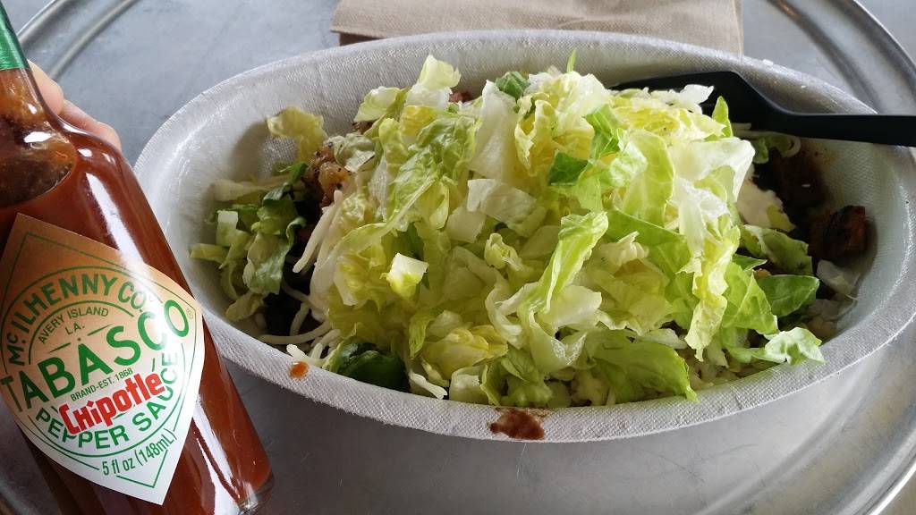 Chipotle Mexican Grill | restaurant | 1365 E Gladstone St Ste 700, Glendora, CA 91740, USA | 9095927063 OR +1 909-592-7063