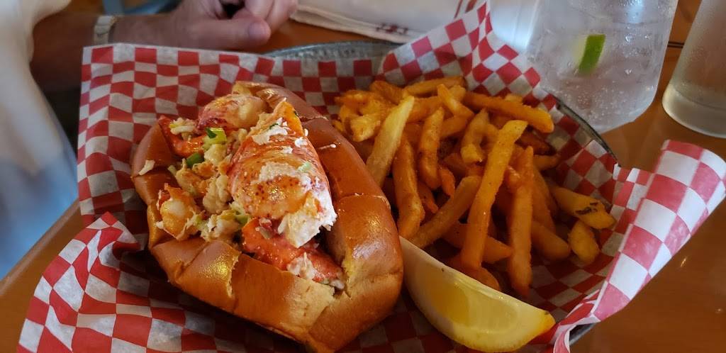 Dock Browns on Saratoga Lake | restaurant | 511 NY-9P, Saratoga Springs, NY 12866, USA | 5183064987 OR +1 518-306-4987