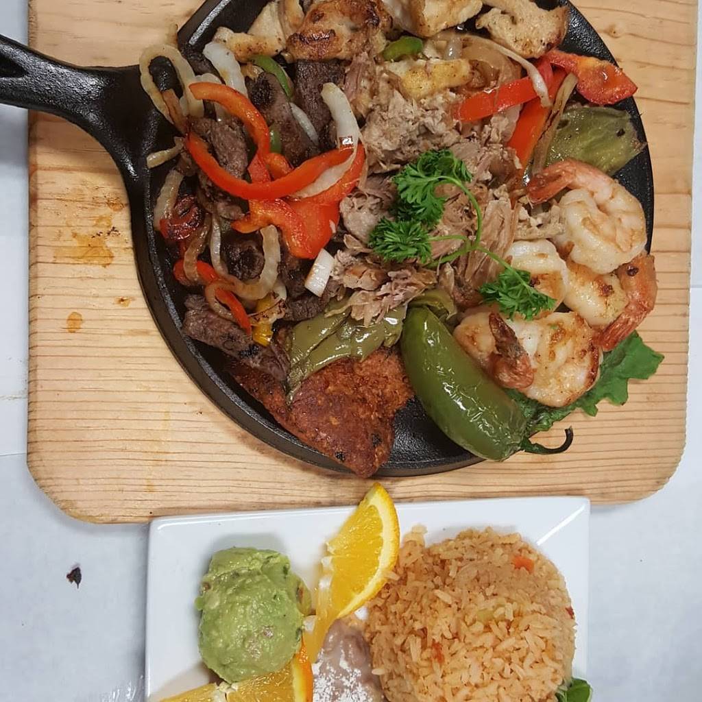 La Victoria Restaurant | restaurant | 450 N Mountain Ave, Ontario, CA 91762, USA | 9093917083 OR +1 909-391-7083