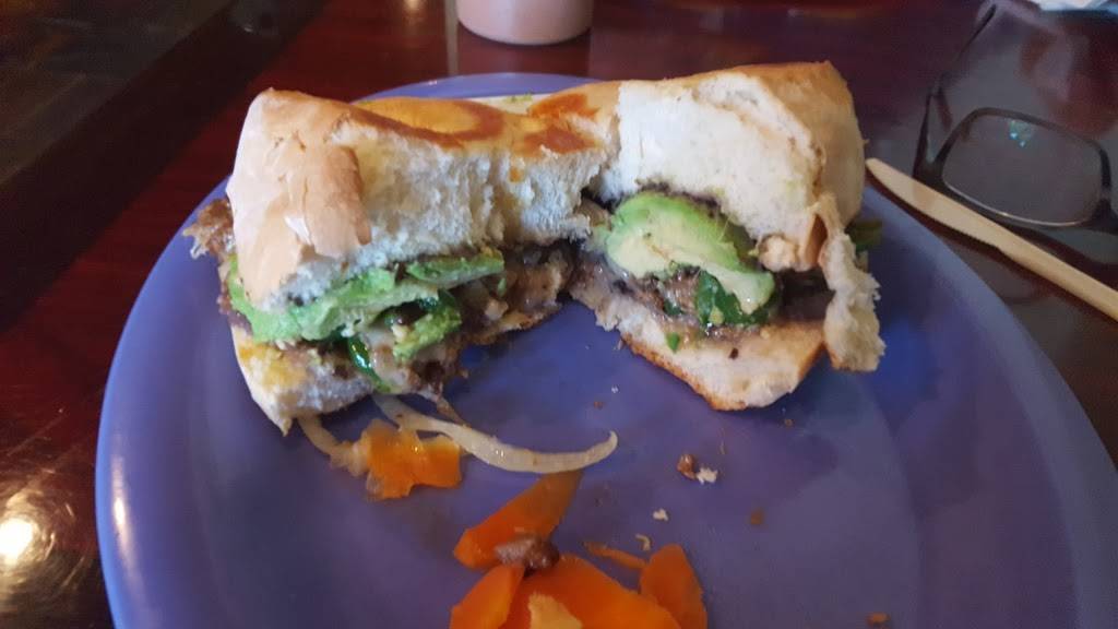 Tacos Y Tortas Adrian | restaurant | 416 Waller Ave, Brookshire, TX 77423, USA | 2819342909 OR +1 281-934-2909