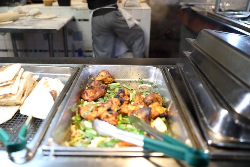 Lal Qila Restaurant | restaurant | 6901 Security Blvd, Windsor Mill, MD 21244, USA | 4102651088 OR +1 410-265-1088