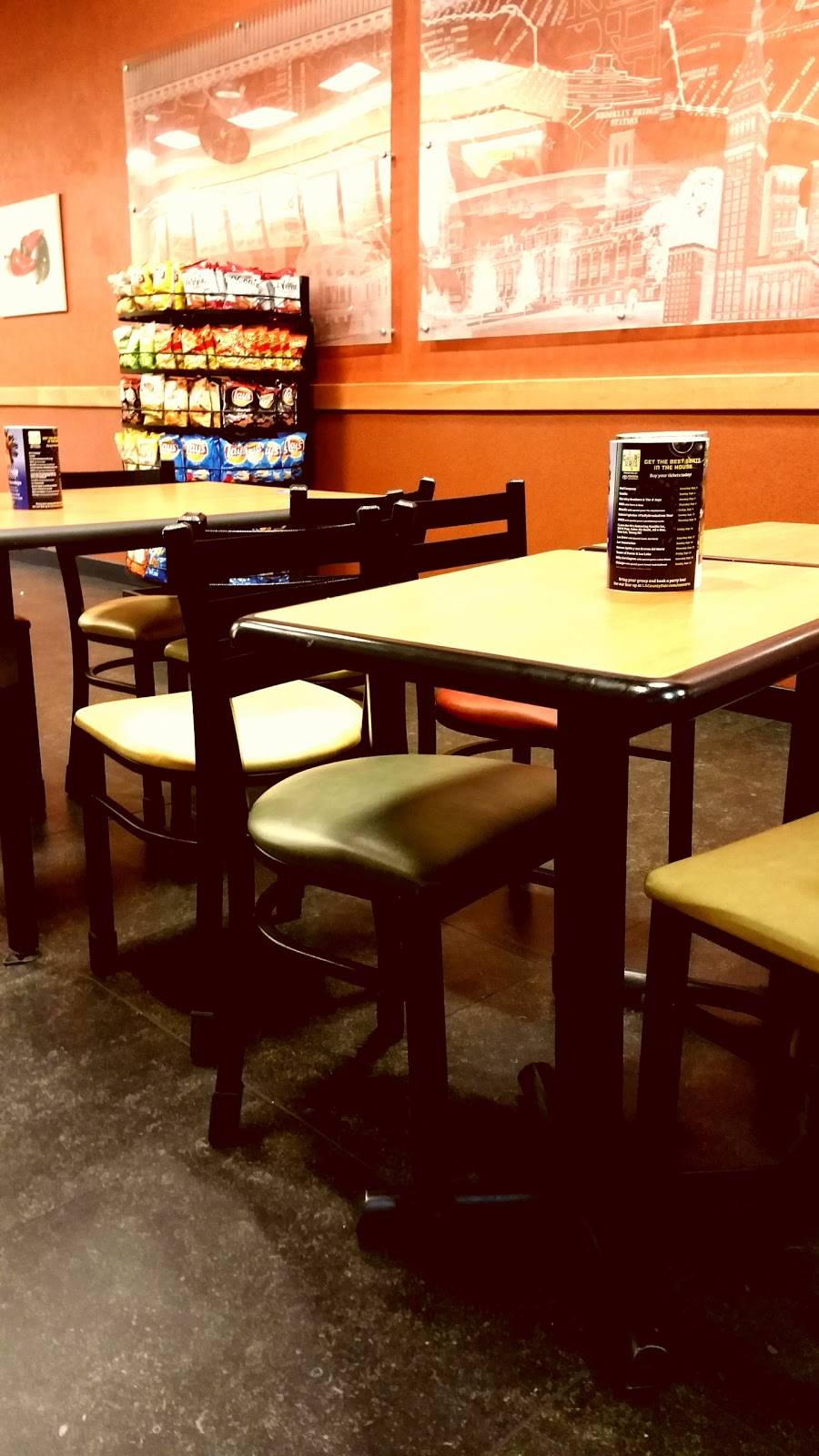 Subway Restaurants | restaurant | 3122 S Sepulveda Blvd, Los Angeles, CA 90034, USA | 4243253990 OR +1 424-325-3990