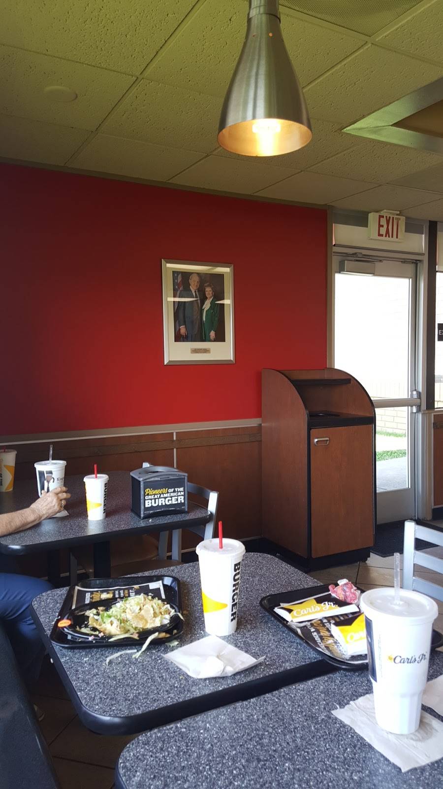 Carls Jr. | restaurant | 8924 Sierra Ave, Fontana, CA 92335, USA | 9098237200 OR +1 909-823-7200