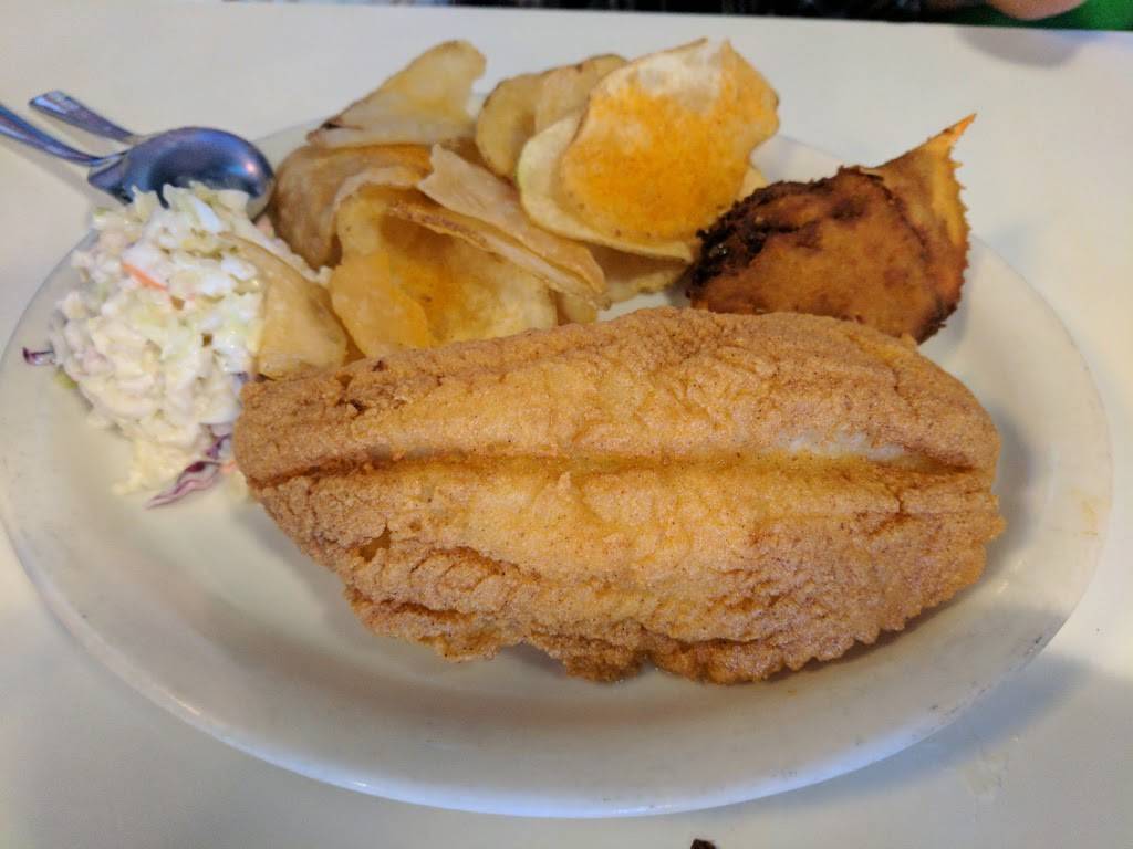 Good Fellas Seafood Hut & Bar | restaurant | 4505 US-17, North Myrtle Beach, SC 29582, USA | 8432723079 OR +1 843-272-3079