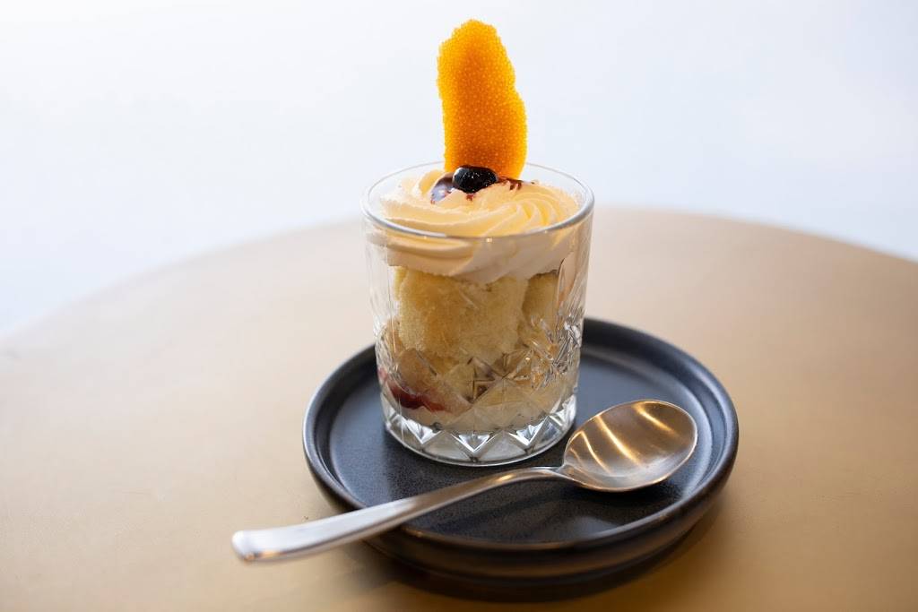 LRH Restaurant and Bar | restaurant | 221 E Las Colinas Blvd, Irving, TX 75039, USA | 9725560800 OR +1 972-556-0800