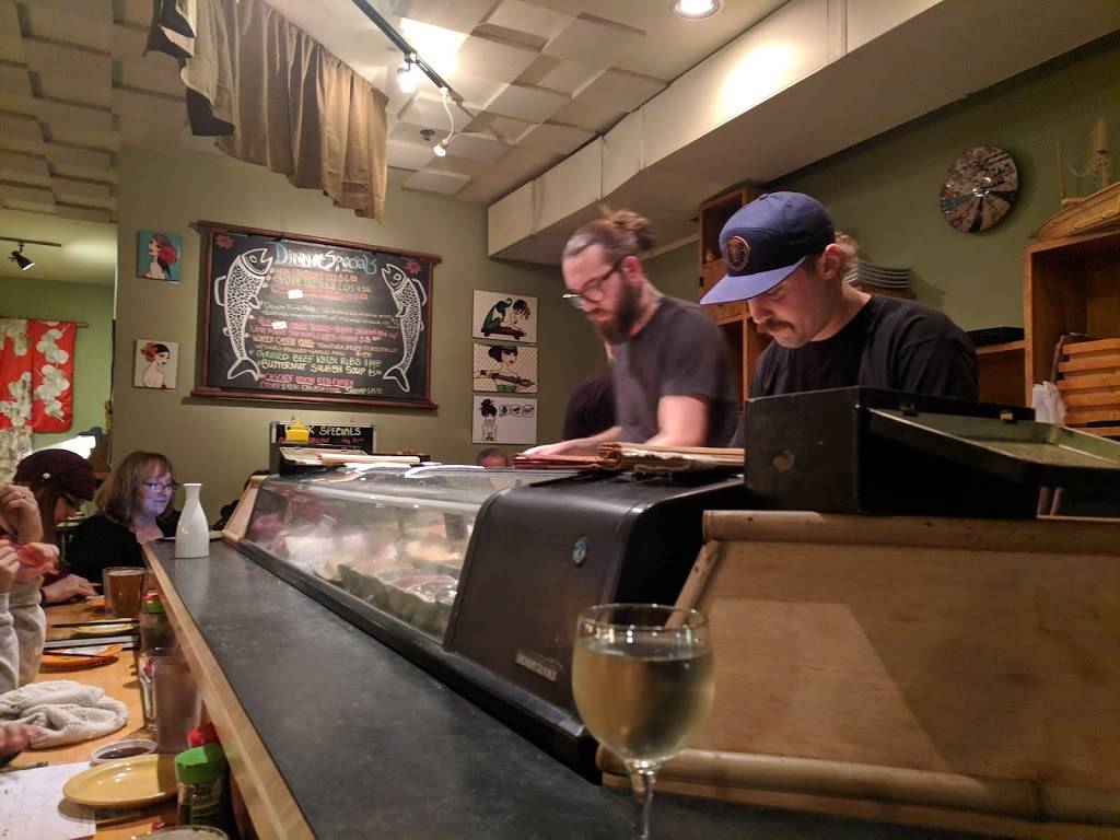 Sushi Okalani | restaurant | 109 1st St, Hood River, OR 97031, USA | 5413867423 OR +1 541-386-7423