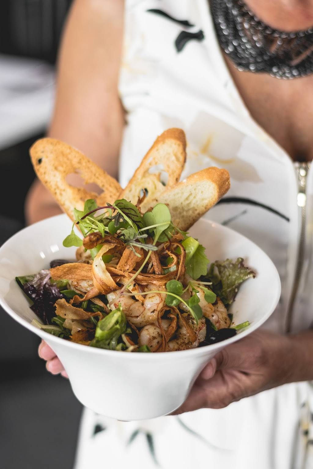 Bistro MM Station Culinaire | restaurant | 771 Boulevard Curé-Labelle, Blainville, QC J7C 2K4, Canada | 5794777777 OR +1 579-477-7777