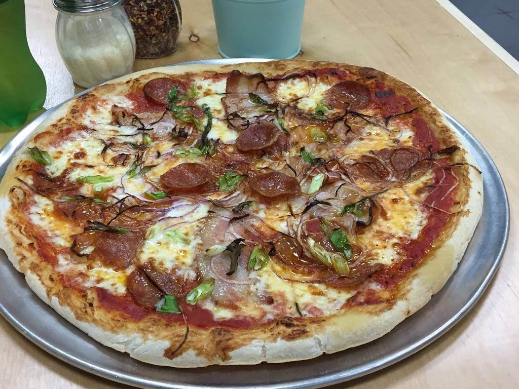 Mazza Pizzeria | restaurant | 4261 NW 107th Ave, Doral, FL 33178, USA | 7866372829 OR +1 786-637-2829