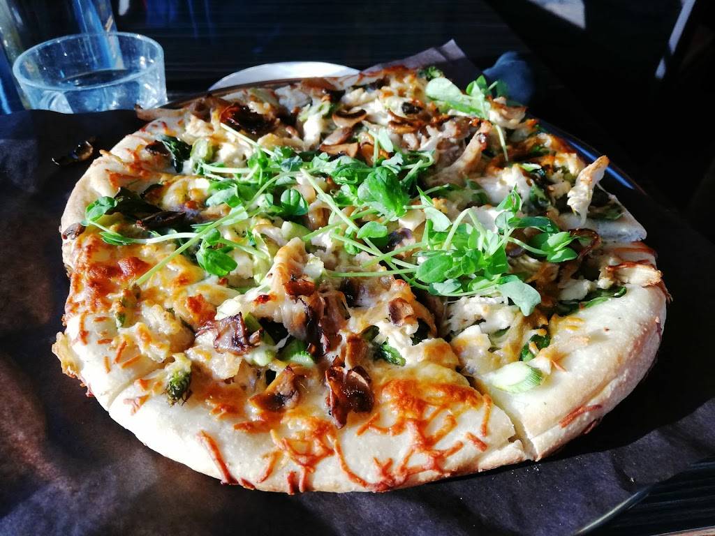 York Rd Kitchen & Chocolate Bar | restaurant | 648 York Rd, Guelph, ON N1E 3J3, Canada | 5197636333 OR +1 519-763-6333