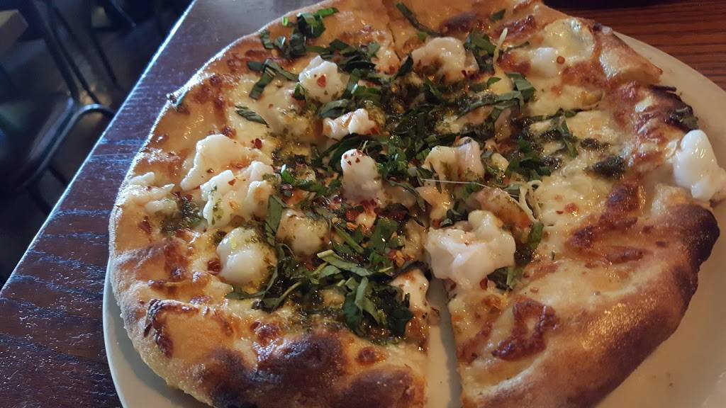 Humble Pie | restaurant | 21050 N Tatum Blvd #110, Phoenix, AZ 85050, USA | 4805022121 OR +1 480-502-2121