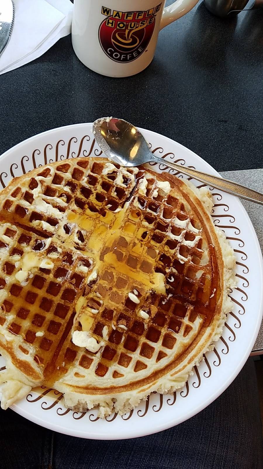Waffle House | meal takeaway | 2959 Miamisburg Centerville Rd, Miamisburg, OH 45342, USA | 9372912823 OR +1 937-291-2823