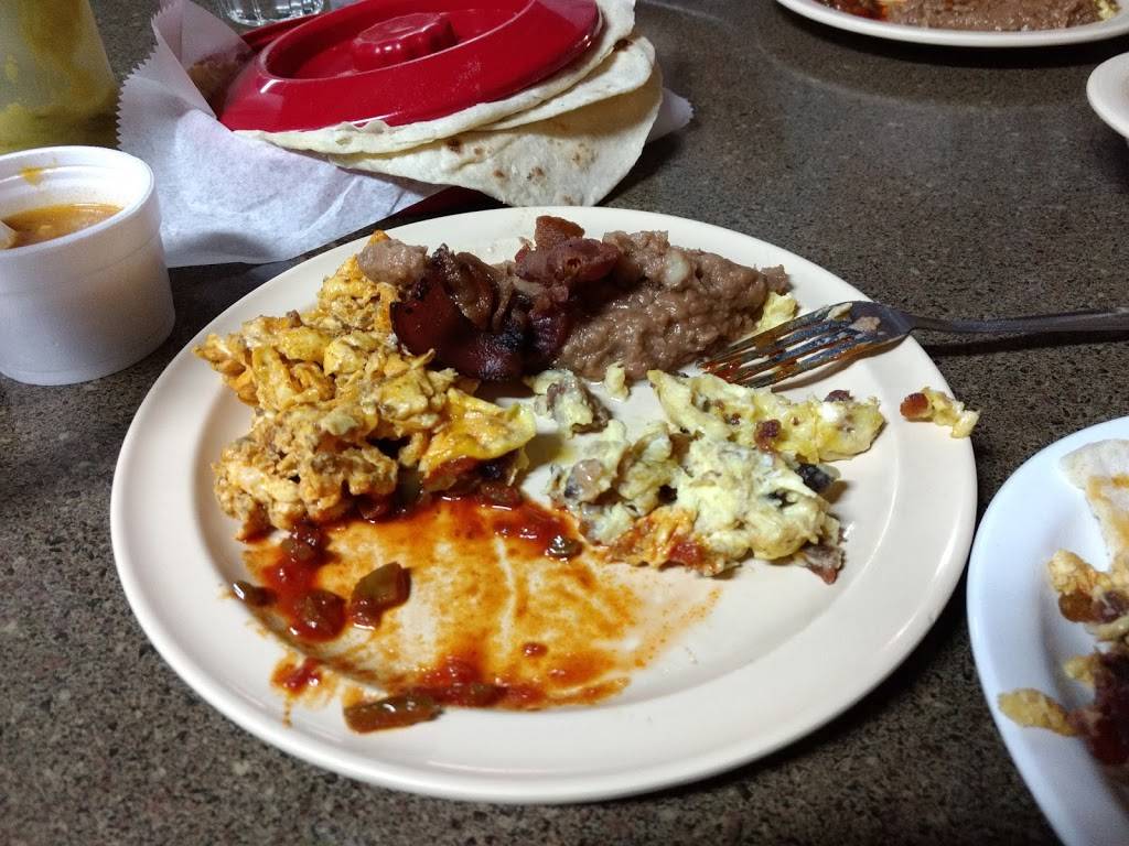 El Olvido Hacienda | restaurant | 14617 Northwest Blvd, Corpus Christi, TX 78410, USA | 3617675588 OR +1 361-767-5588