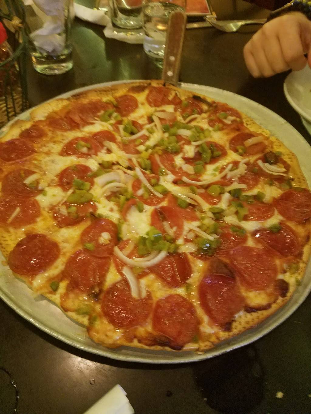 Barbieres Italian Inn | restaurant | 5844 W Bluemound Rd, Milwaukee, WI 53213, USA | 4144533800 OR +1 414-453-3800