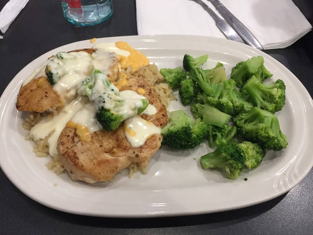 Friendlys | restaurant | 519 Heritage Rd, Southbury, CT 06488, USA | 2032648858 OR +1 203-264-8858