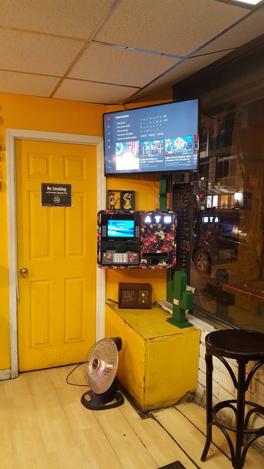 LES Crepes & Taqueria | restaurant | 25 Essex St A, New York, NY 10002, USA | 9179241484 OR +1 917-924-1484