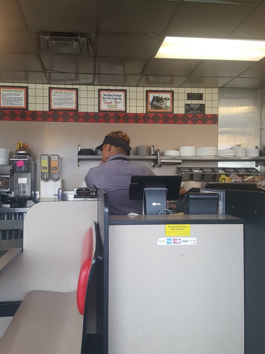 Waffle House | restaurant | 6720 St Claude Ave, Arabi, LA 70032, USA | 5046843371 OR +1 504-684-3371