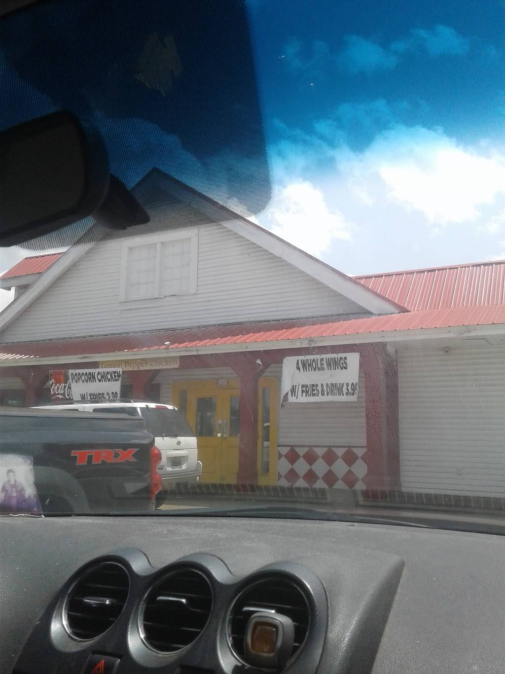 Fairfield Seafood Restaurant | restaurant | 3710 Richard M Scrushy Pkwy, Fairfield, AL 35064, USA | 2058873033 OR +1 205-887-3033