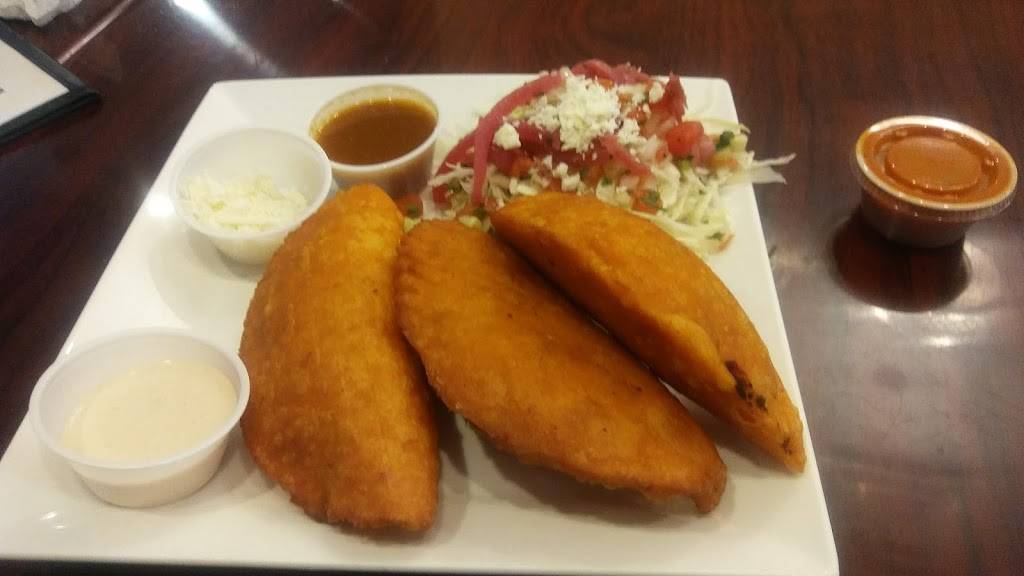 Pinchos Grill | restaurant | 30 Malphrus Rd #102, Bluffton, SC 29910, USA | 8437574599 OR +1 843-757-4599