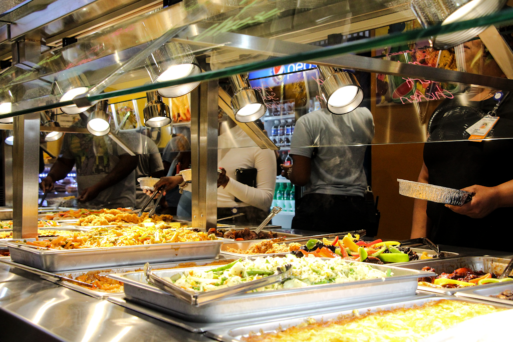 Smokey Island Grille | restaurant | 260 E 161st St, Bronx, NY 10451, USA | 7186841476 OR +1 718-684-1476