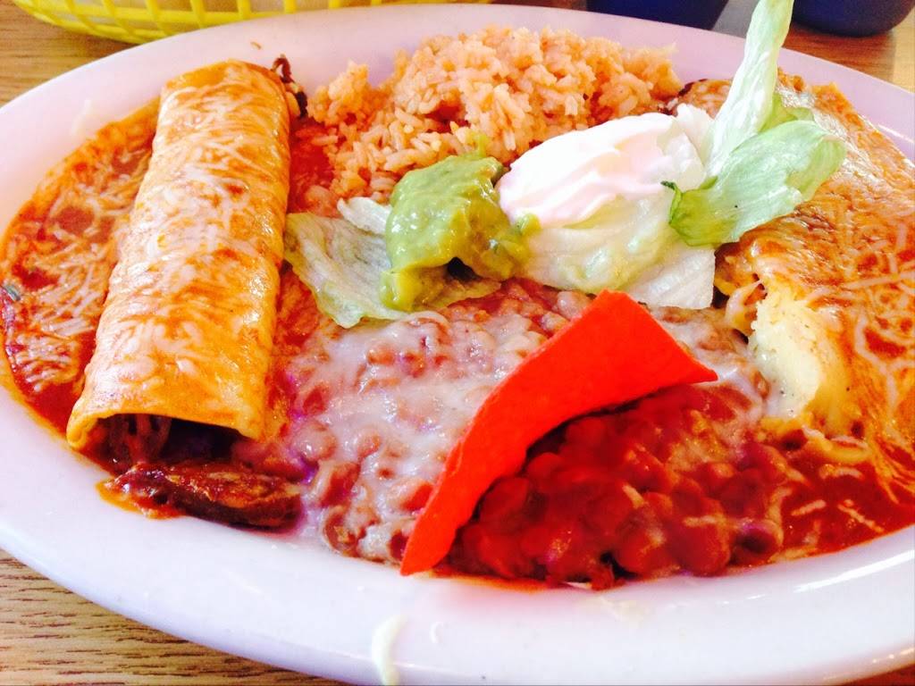 Araujos | restaurant | 3112, 404 San Bruno Ave W, San Bruno, CA 94066, USA | 6505884257 OR +1 650-588-4257