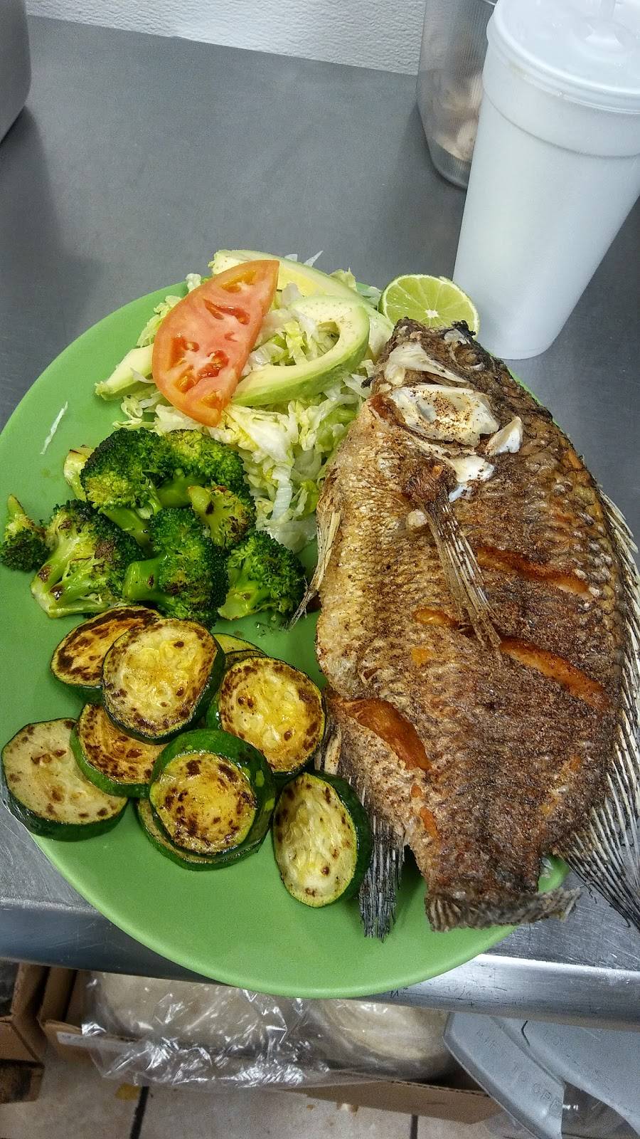 El Jarrito | restaurant | 216 E Elm St, Yadkinville, NC 27055, USA | 3366771447 OR +1 336-677-1447