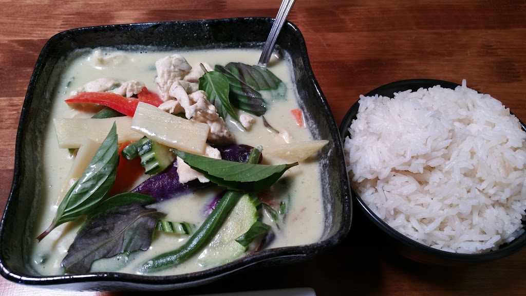 Anchor Bay Thai Kitchen | restaurant | 35517 CA-1, Gualala, CA 95445, USA | 7078844141 OR +1 707-884-4141