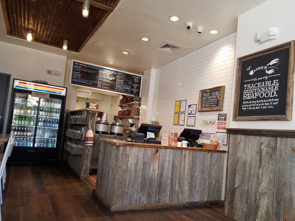 Lukes Lobster Downtown Crossing | restaurant | 290 Washington St, Boston, MA 02108, USA | 8573174843 OR +1 857-317-4843