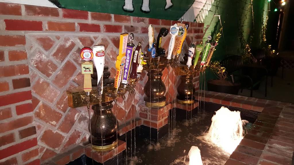 Happys Irish Pub | restaurant | 136 3rd St, Baton Rouge, LA 70801, USA | 2253671325 OR +1 225-367-1325