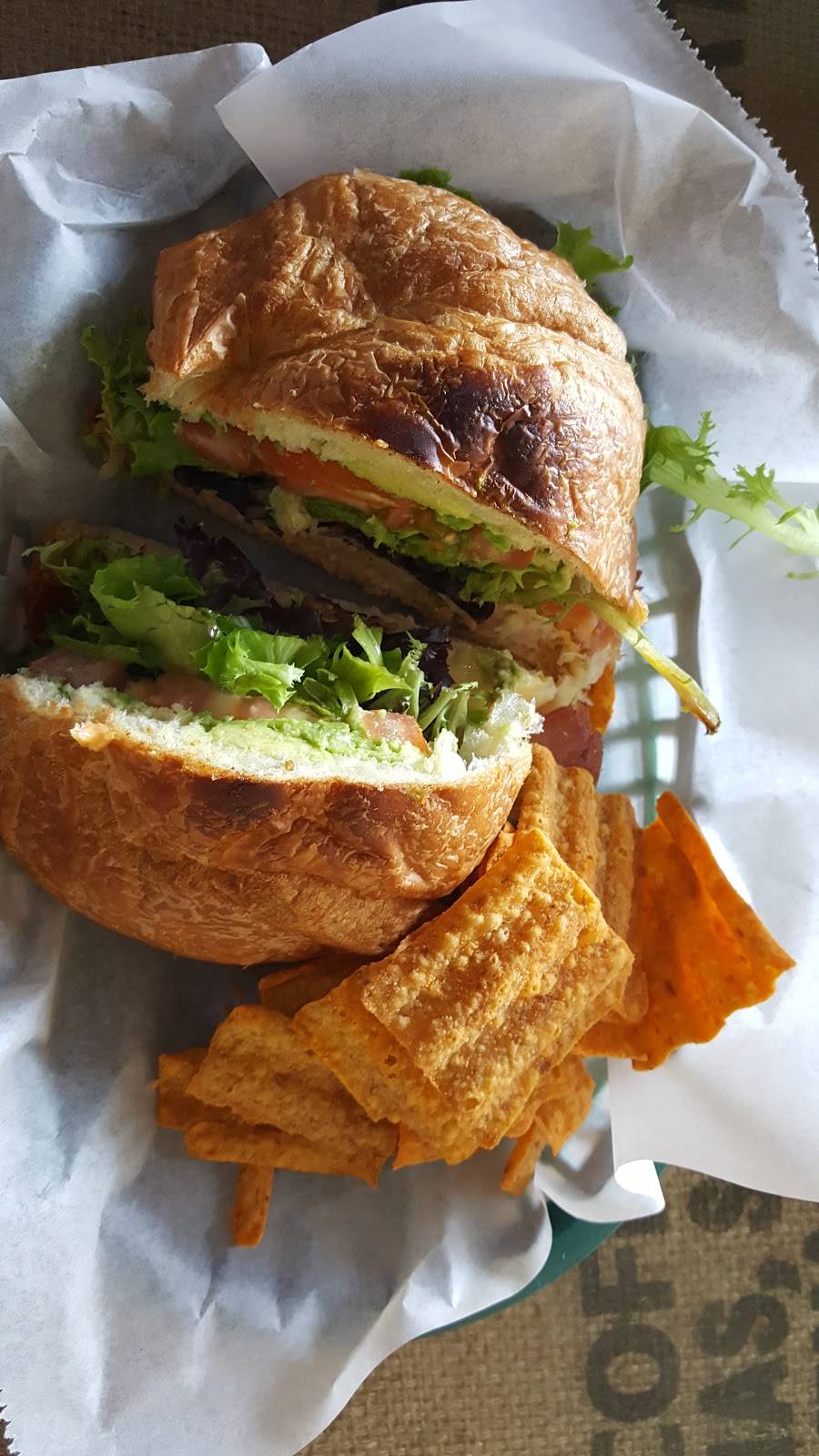 Mountain Perks | meal takeaway | 9 Depot St, Bryson City, NC 28713, USA | 8284889561 OR +1 828-488-9561