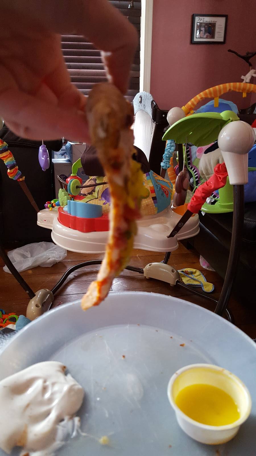 Papa Johns Pizza | restaurant | 811 Chestnut Commons Dr, Elyria, OH 44035, USA | 4403283030 OR +1 440-328-3030